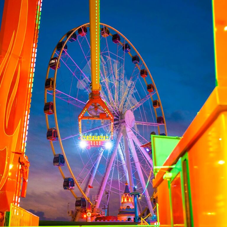 GV_S27_Carnval_Rides_Honolo-Loop_000010